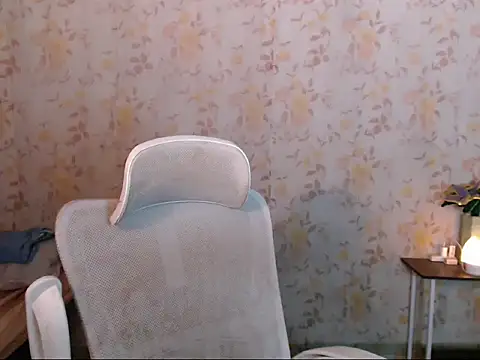 Snapshot of OdessaBODY chatting on 02-14-26, 11:12 OdessaBODY online show from 02-14-26, 11:12