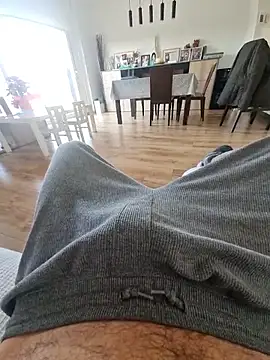 Snapshot of 987654Alf chatting on 01-16-25, 02:41 987654Alf online show from 01-16-25, 02:41