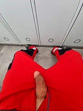 Snapshot of 987654Alf chatting on 10-02-25, 09:16 987654Alf online show from 10-02-25, 09:16