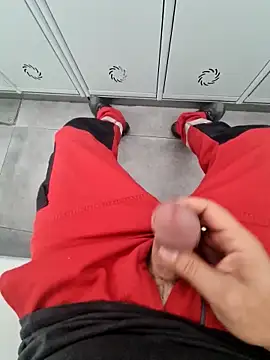 Snapshot of 987654Alf chatting on 10-20-25, 07:42 987654Alf online show from 10-20-25, 07:42