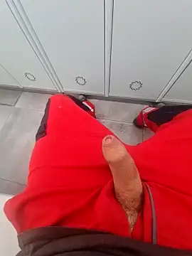 Snapshot of 987654Alf chatting on 11-18-25, 10:20 987654Alf online show from 11-18-25, 10:20