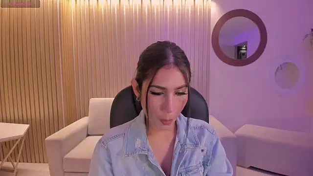 MarieJaneX online show from 01-18-25, 10:49