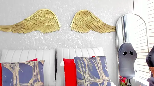 EmmaFerrary online show from 02-20-26, 05:46