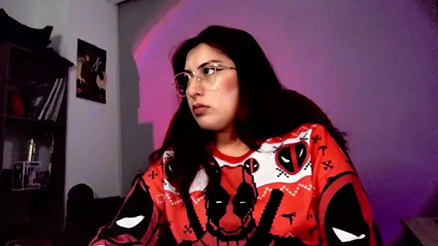 Snapshot of Scarlett_Sen chatting on 11-06-25, 02:07 Scarlett Sen online show from 11-06-25, 02:07