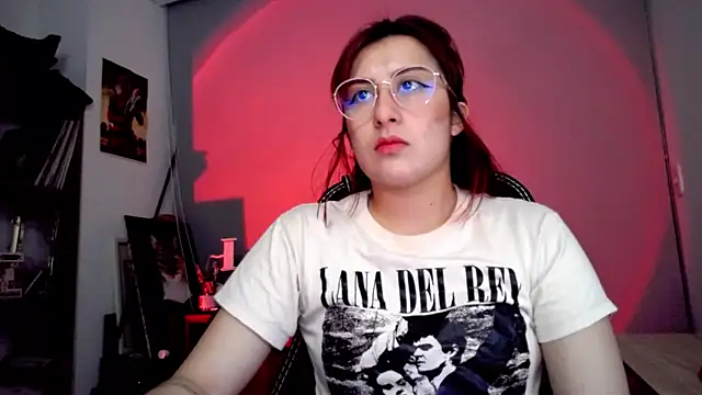 Snapshot of Scarlett_Sen chatting on 11-18-25, 06:01 Scarlett Sen online show from 11-18-25, 06:01