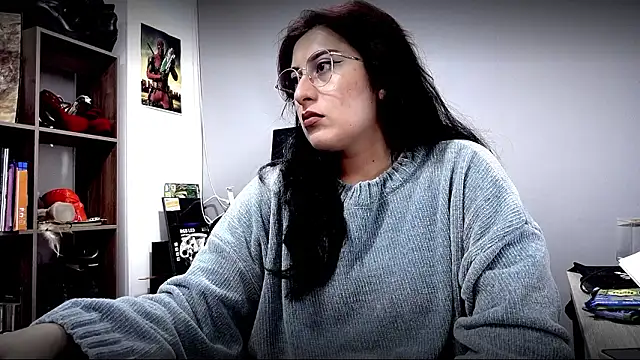 Snapshot of Scarlett_Sen chatting on 03-12-26, 01:50 Scarlett Sen online show from 03-12-26, 01:50