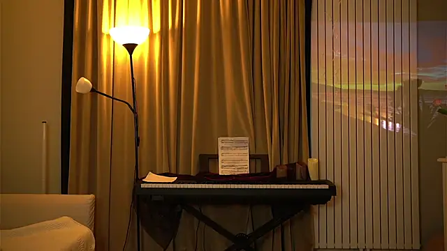 Your Nicolett online show from 04-21-26, 11:40