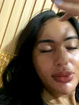 Snapshot of HeavenlyStar chatting on 11-16-25, 09:15 HeavenlyStar online show from 11-16-25, 09:15