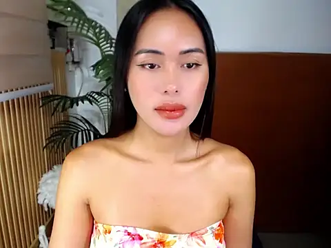 Snapshot of HeavenlyStar chatting on 01-06-26, 04:00 HeavenlyStar online show from 01-06-26, 04:00