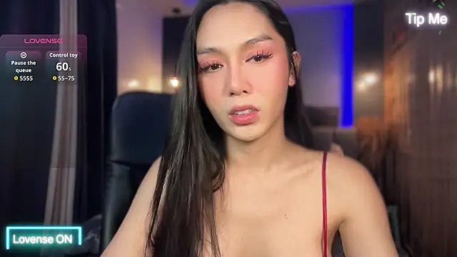 UrdreamTSgirl online show from 11-09-25, 10:35