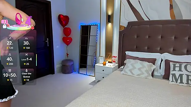 annasimonsj online show from 03-18-26, 12:36