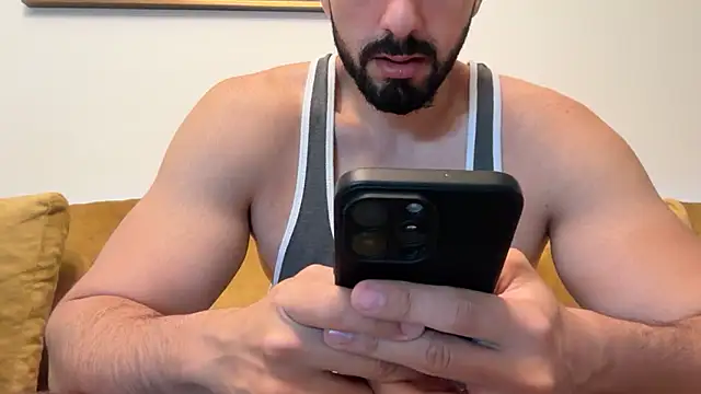 Snapshot of jeffmaverick12 chatting on 09-23-25, 05:21 jeffmaverick12 online show from 09-23-25, 05:21