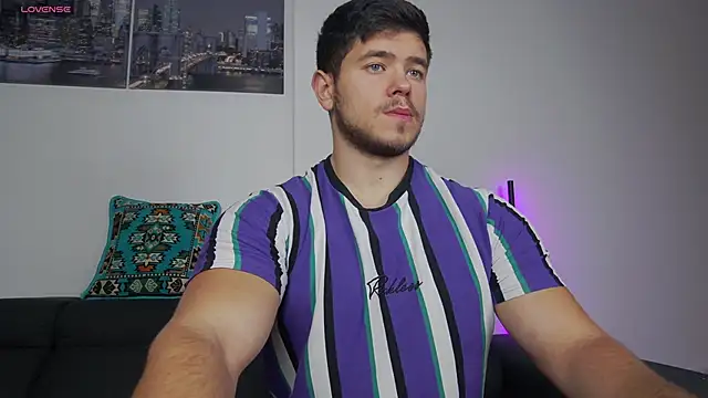 Arilas  online show from 11-16-25, 08:09