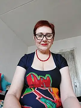 Snapshot of Fire_Night chatting on 02-13-26, 07:26 Fire Night online show from 02-13-26, 07:26