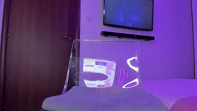 Bri4anna online show from 01-13-25, 10:03