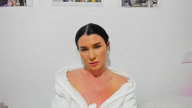 Snapshot of Cameron_diazz chatting on 02-22-26, 09:24 Cameron diazz online show from 02-22-26, 09:24