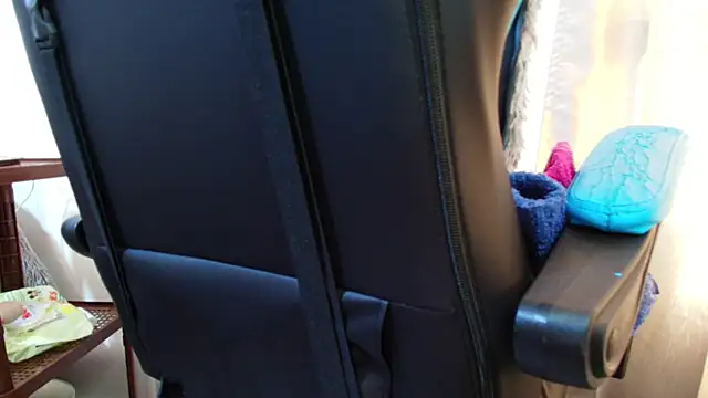 klylls squirt  online show from 04-19-26, 07:27