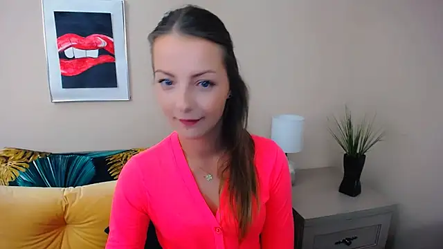 Snapshot of NatalieSexy chatting on 05-07-26, 06:19 NatalieSexy online show from 05-07-26, 06:19