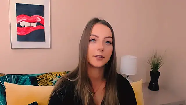 Snapshot of NatalieSexy chatting on 05-15-26, 06:09 NatalieSexy online show from 05-15-26, 06:09