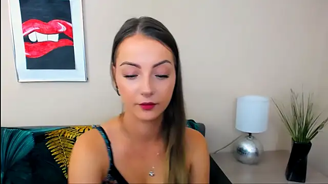 Snapshot of NatalieSexy chatting on 07-16-26, 06:30 NatalieSexy online show from 07-16-26, 06:30