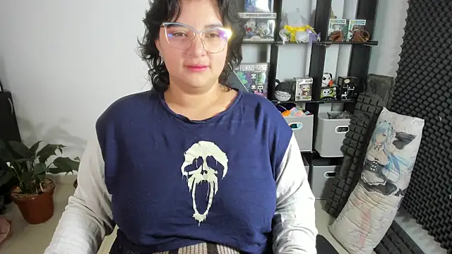 aika-dreams online show from 03-06-25, 12:41