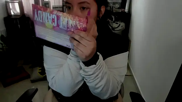 Snapshot of aika-dreams chatting on 05-26-26, 01:29 aika-dreams online show from 05-26-26, 01:29