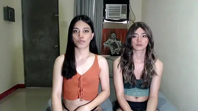 Snapshot of Urworldclasstrans chatting on 03-22-25, 06:00 Urworldclasstrans online show from 03-22-25, 06:00