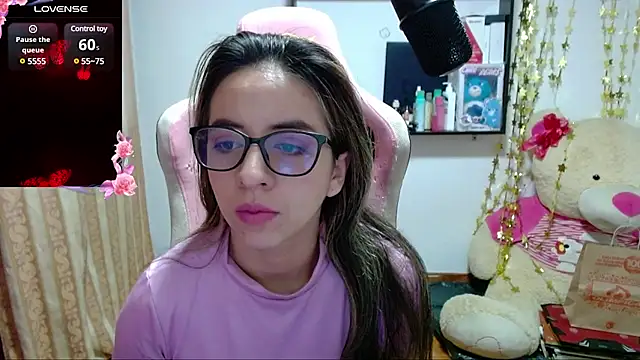 Maggie Fox3 online show from 01-26-25, 01:20