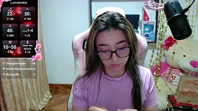 Maggie Fox3 online show from 01-26-25, 04:30