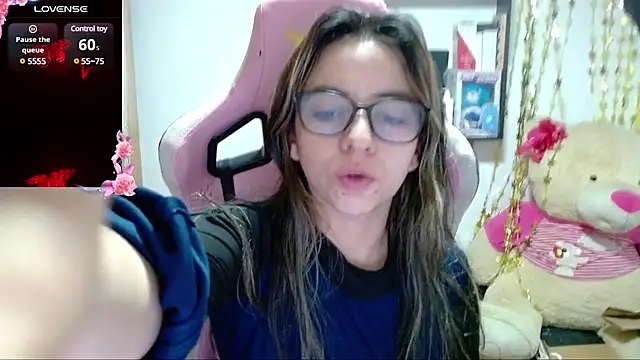 Maggie Fox3 online show from 02-01-25, 03:41