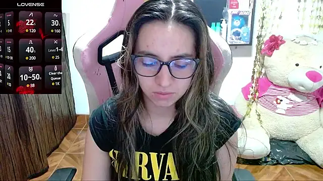 Maggie Fox3 online show from 02-23-25, 04:07