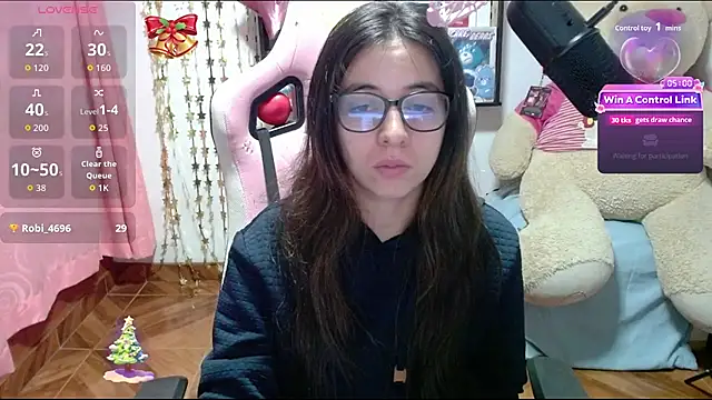 Maggie Fox3 online show from 12-23-25, 02:42