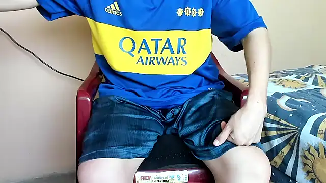 Snapshot of ryanwayne chatting on 01-15-25, 02:35 ryanwayne online show from 01-15-25, 02:35