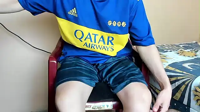 Snapshot of ryanwayne chatting on 01-30-25, 02:15 ryanwayne online show from 01-30-25, 02:15