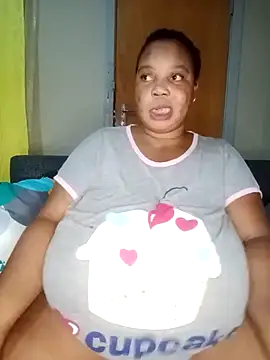 Lovelyboobs01 online show from 03-07-25, 05:49