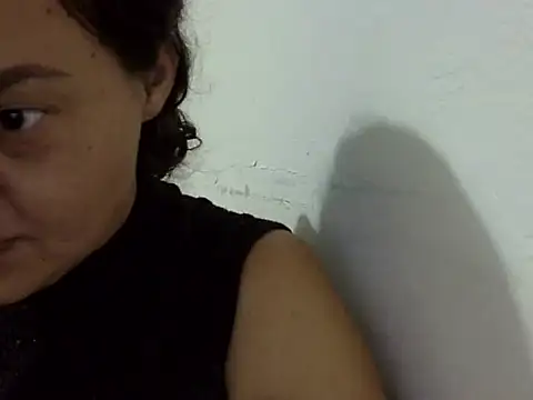 Snapshot of ElizabethMartinez chatting on 01-31-26, 08:51 ElizabethMartinez online show from 01-31-26, 08:51