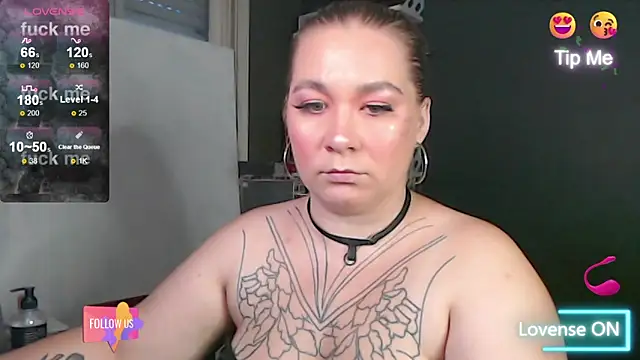 Snapshot of Enotika chatting on 03-03-25, 10:10 Enotika online show from 03-03-25, 10:10