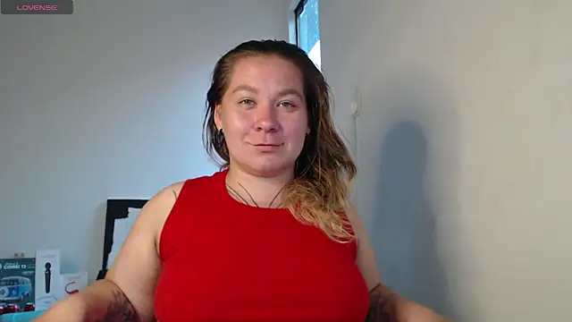 Snapshot of Enotika chatting on 11-21-25, 09:24 Enotika online show from 11-21-25, 09:24