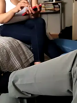 Snapshot of Consensustr chatting on 02-10-25, 09:47 Consensustr online show from 02-10-25, 09:47