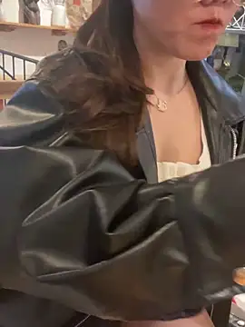 HinaLovely online show from 01-20-25, 12:39