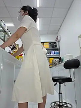 HinaLovely online show from 04-24-26, 04:04