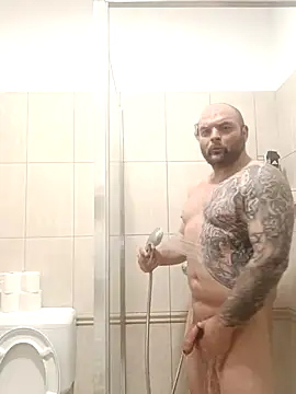 Snapshot of tubing0101 chatting on 01-09-26, 08:39 tubing0101 online show from 01-09-26, 08:39