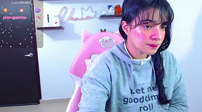 Vannessa  Shy online show from 03-12-25, 08:41