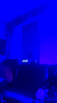 Snapshot of Crystalbitchx chatting on 12-16-24, 04:23 Crystalbitchx online show from 12-16-24, 04:23