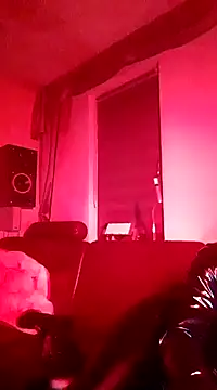 Snapshot of Crystalbitchx chatting on 01-03-25, 12:43 Crystalbitchx online show from 01-03-25, 12:43