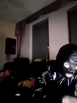 Snapshot of Crystalbitchx chatting on 01-14-25, 10:12 Crystalbitchx online show from 01-14-25, 10:12