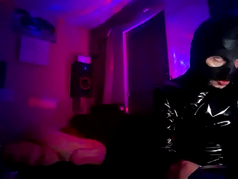 Snapshot of Crystalbitchx chatting on 09-23-25, 10:57 Crystalbitchx online show from 09-23-25, 10:57