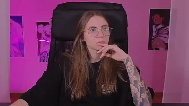  AnnaStark  online show from 03-09-25, 08:10