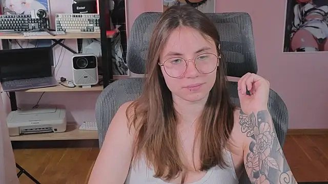  AnnaStark  online show from 04-09-26, 09:09