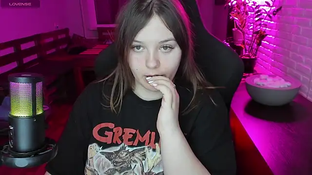 XNirvanaX online show from 12-05-25, 01:03